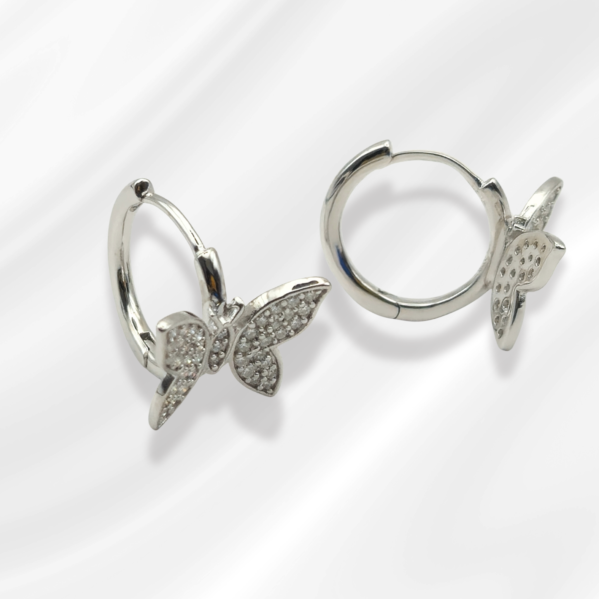 Butterfly Moissanite Earrings - Image 3